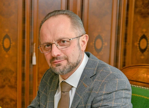 Роман Безсмертний
